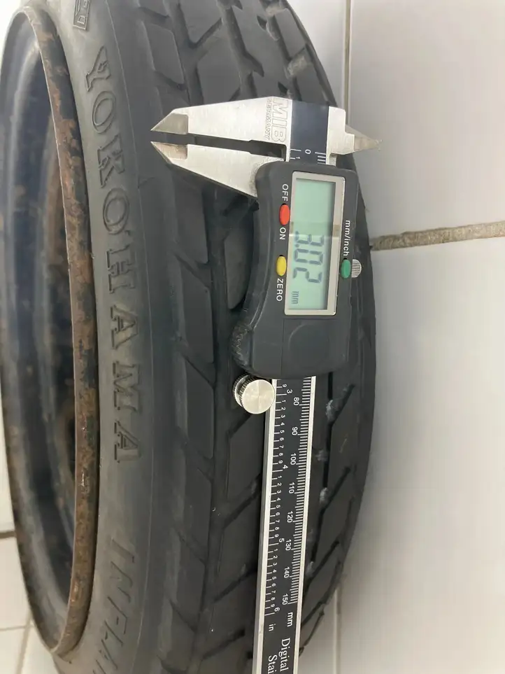 Toyota Yaris (2005 - 2009) 14X4T23923 Запасное колесо R14 — фото 2