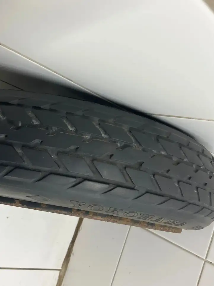 Toyota Yaris (2005 - 2009) 14X4T23923 Запасное колесо R14 — фото 3