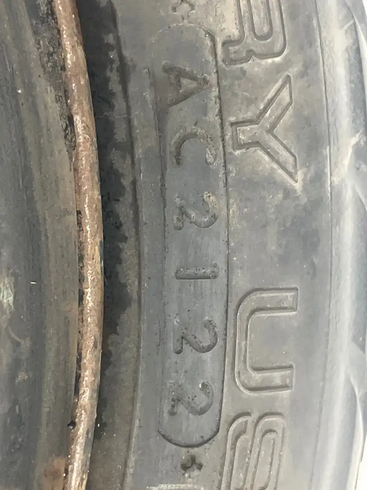 Toyota Yaris (2005 - 2009) 14X4T23923 Запасное колесо R14 — фото 12