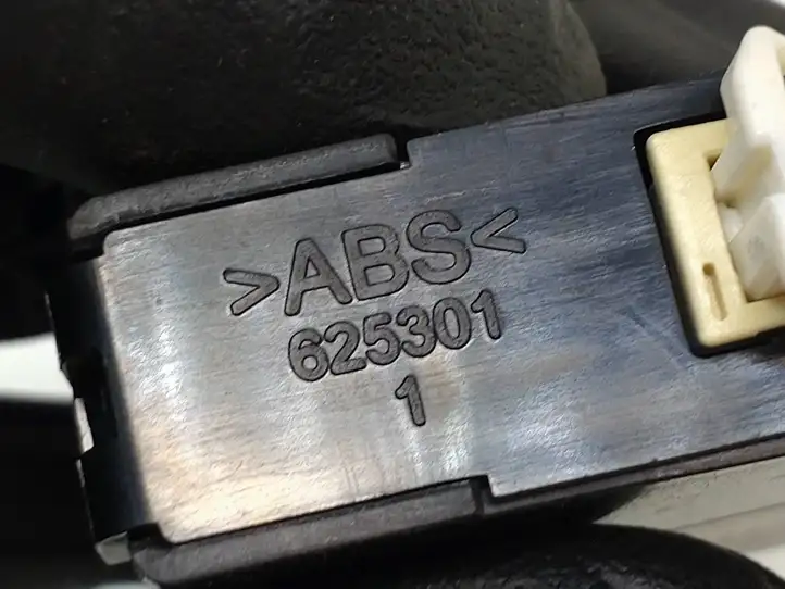 Toyota Auris E180 (2012 - 2018) 8978402071 Блок иммобилайзера — фото 4