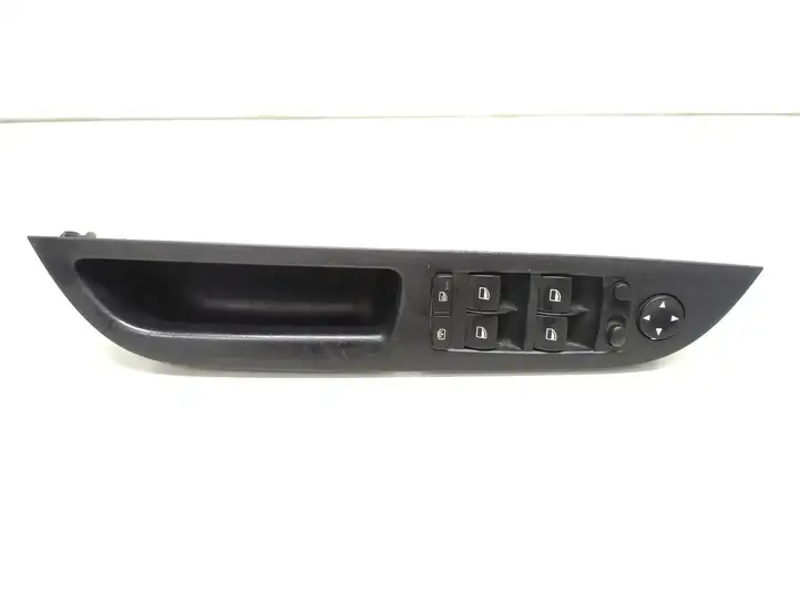 BMW 5 E60 E61 (2004 - 2010) 9122113 Кнопка стеклоподъемников — фото 1