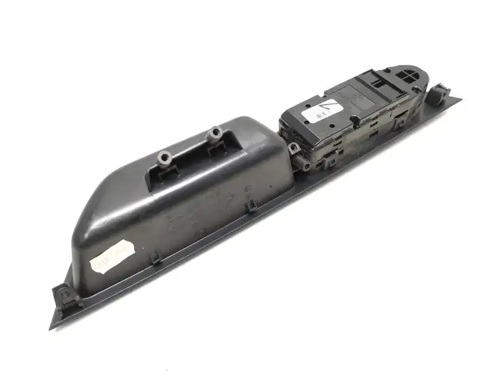 BMW 5 E60 E61 (2004 - 2010) 9122113 Кнопка стеклоподъемников — фото 5