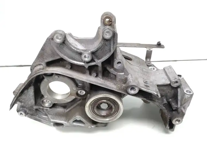 Volkswagen Crafter (2006 - 2016) 076145167 Кронштейн топливного насоса — фото 1