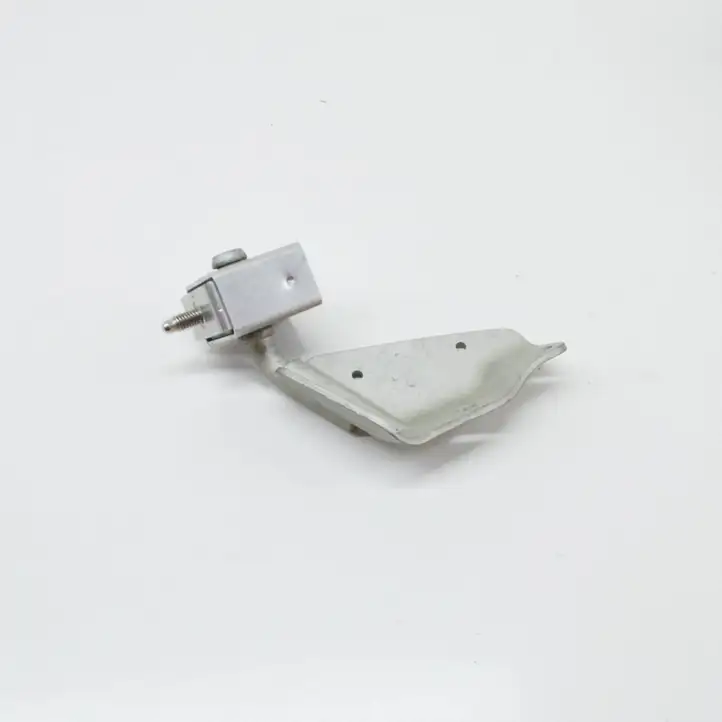 BMW 3 F30 F35 F31 (2012 - 2018) 18208631946 Кронштейн глушителя — фото 4