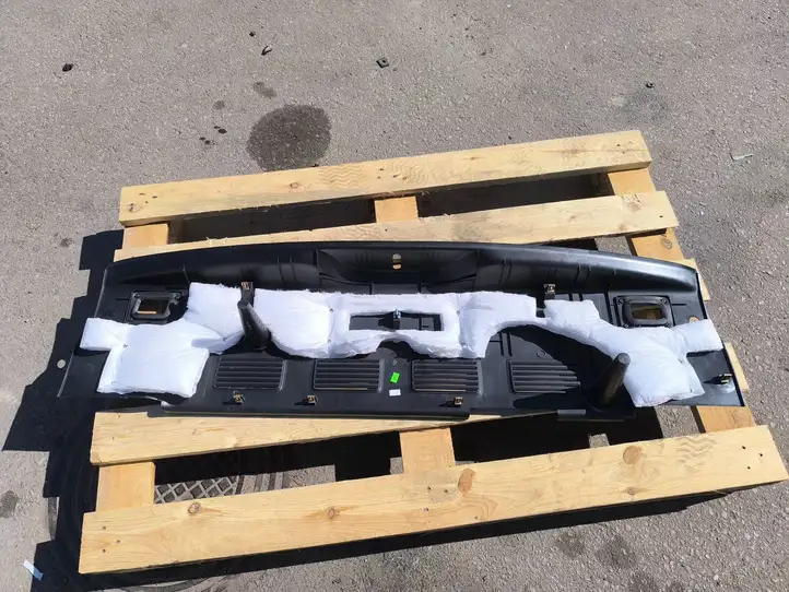 Chevrolet Corvette C7 (2014 - 2019) 2346374749 Прочая отделка багажника — фото 5