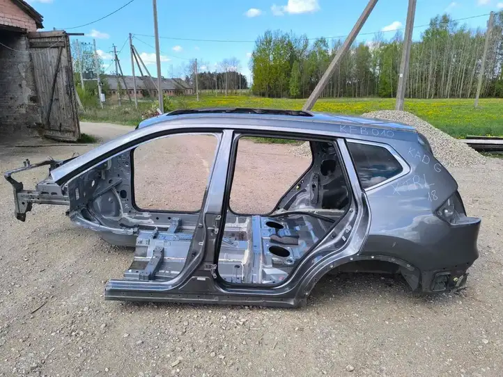 Nissan X-Trail T32 (2014 - 2021) Кузов — фото 7