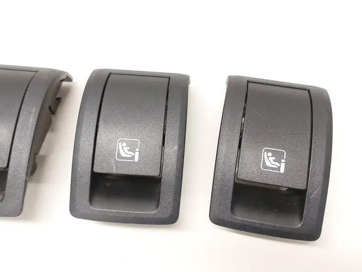 BMW 3 G20 G21 (2019 - ) 7499573 Заглушка ISOFIX — фото 6