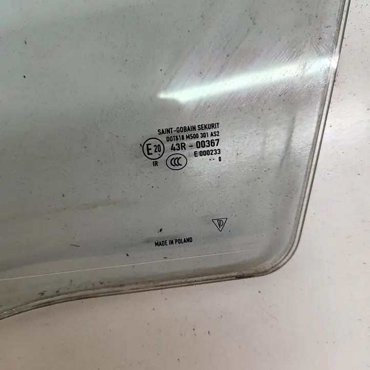 Porsche Cayenne (92A) (2011 - 2017) 95854251105 Стекло передней двери — фото 5