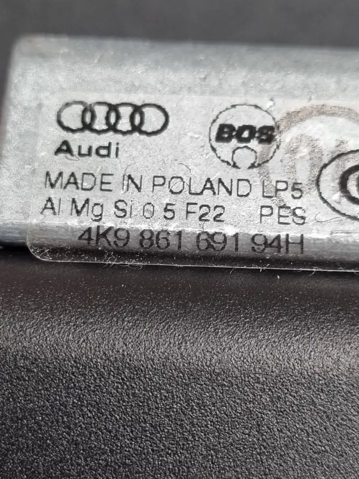 Audi A6 C7 (2014 - 2018) G105F22 Шторка багажника (сетка) — фото 6
