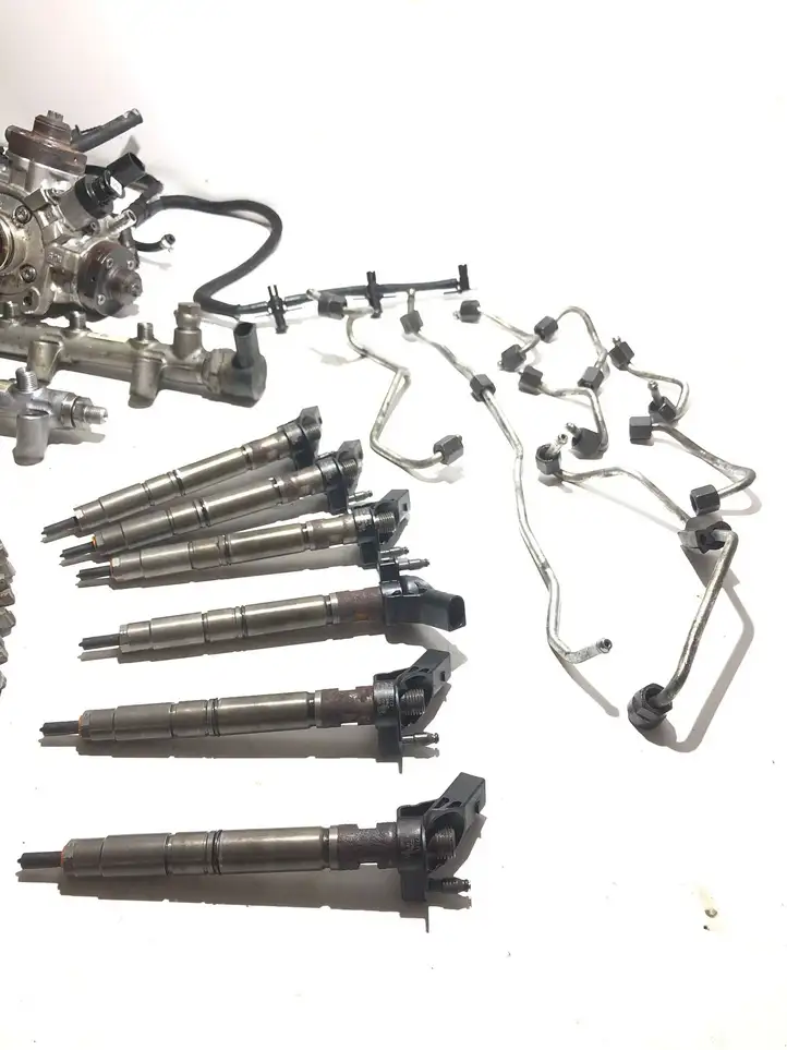 Audi A5 8T 8F (2011 - 2016) 059130277CD Комплект системы впрыска — фото 7