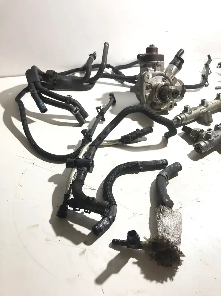 Audi A5 8T 8F (2011 - 2016) 059130277CD Комплект системы впрыска — фото 9