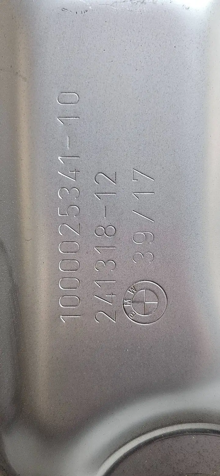BMW 5 G30 G31 (2016 - ) 241318 Кронштейн запасного колеса — фото 14