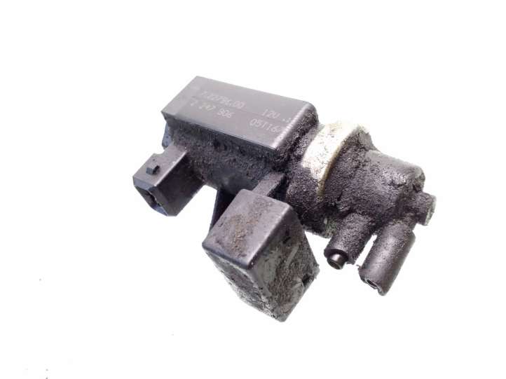 2247906 BMW 5 E60 E61 Solenoidinis vožtuvas