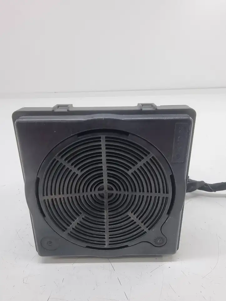 Cupra Born (2021 - ) 10E035335 Звуковой сигнал — фото 2