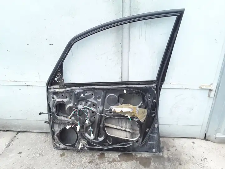 Toyota Corolla Verso E121 (2001 - 2004) Дверь — фото 11