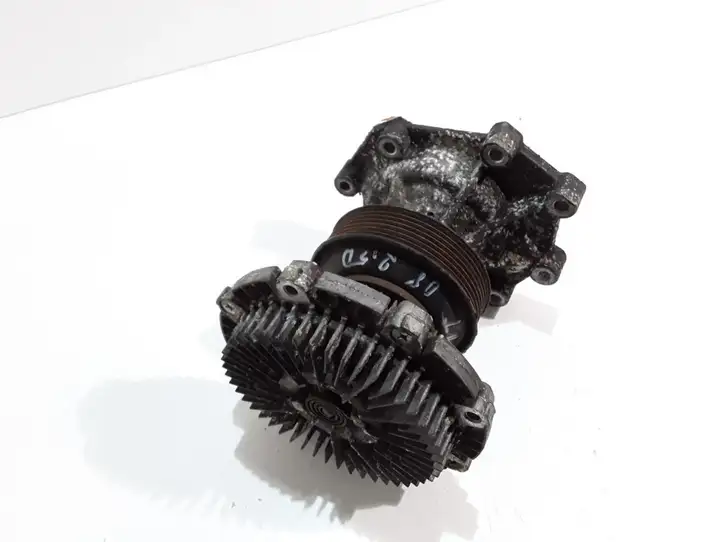 Kia Sorento (2006 - 2009) насос охлаждения — фото 1