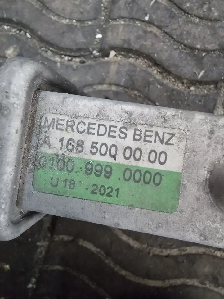 Mercedes-Benz A W168 (1997 - 2004) A1685000000 Интеркулер — фото 4