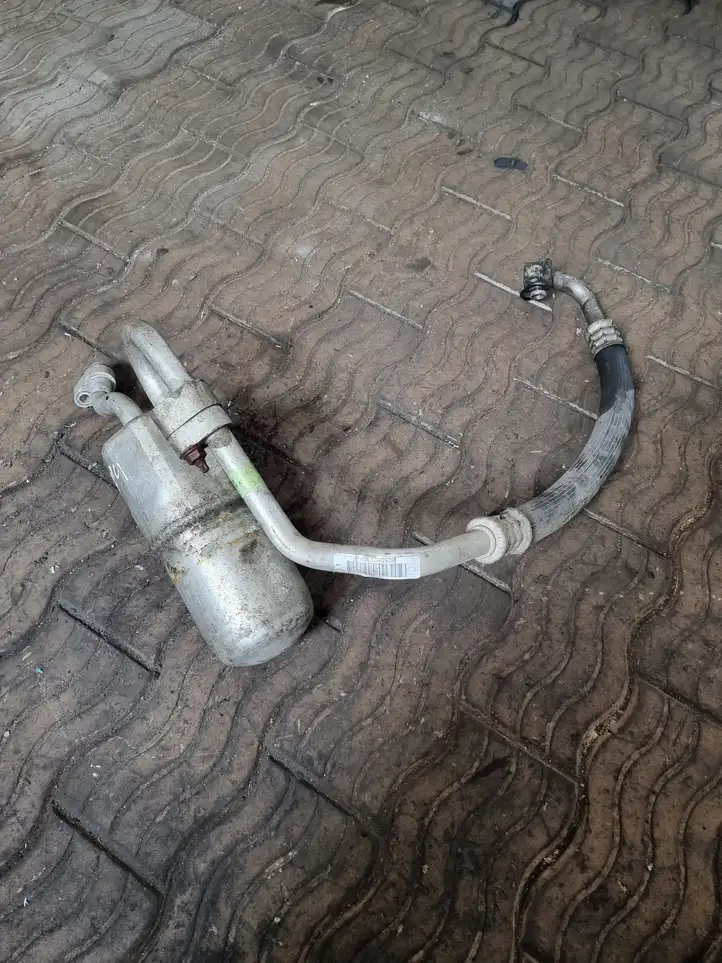 Dodge Caliber (2006 - 2012) P05058230AB Трубки и шланги кондиционера — фото 1