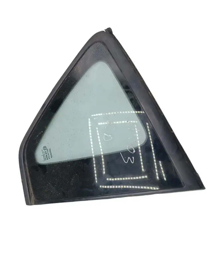 Toyota Corolla Verso E121 (2004 - 2007) E643R00048 Заднее боковое стекло — фото 1