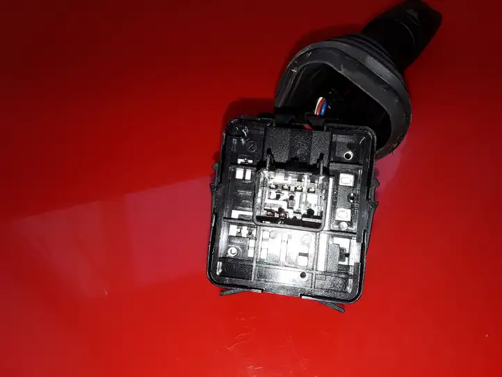 Chevrolet Captiva (2011 - 2013) 202005410 Переключатель стеклоочистителей — фото 3