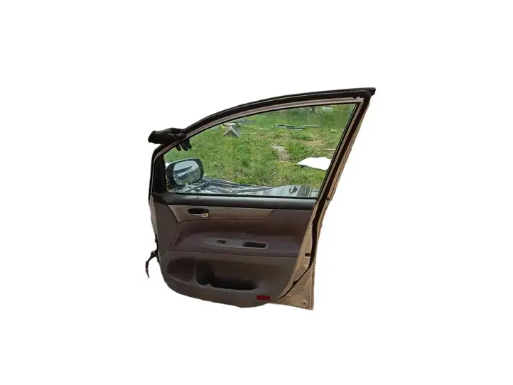 Toyota Avensis Verso (2001 - 2004) Дверь — фото 2