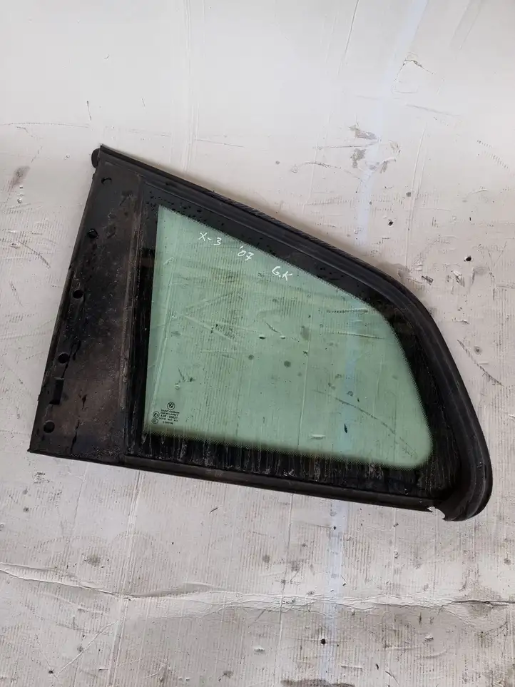 BMW X3 E83 (2003 - 2010) 43R00021 Заднее боковое стекло — фото 1