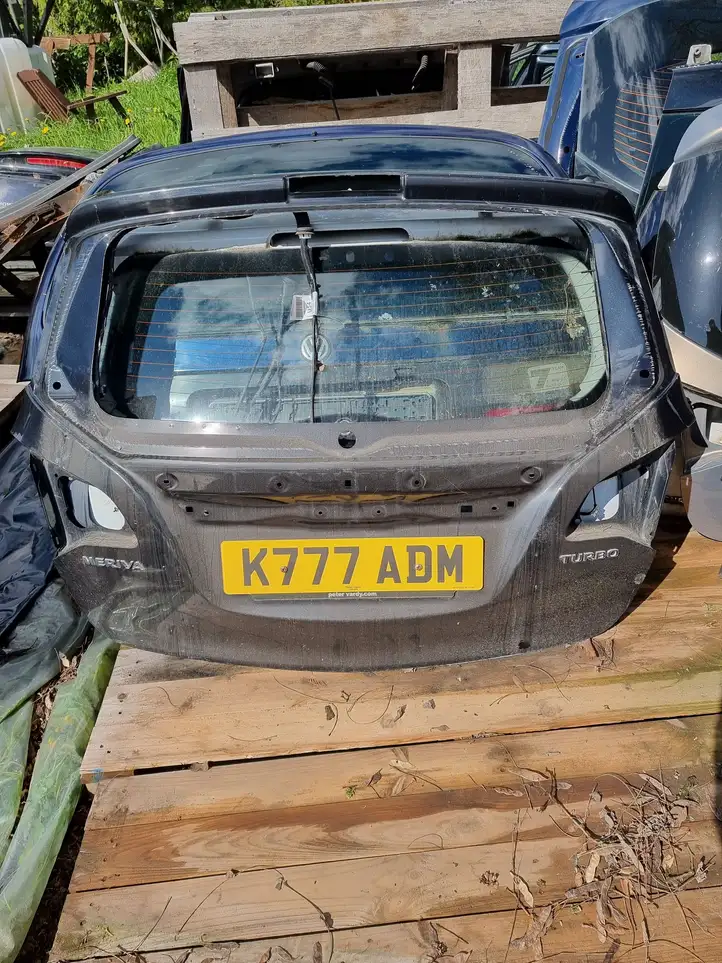 Opel Meriva B (2010 - 2014) Крышка багажника — фото 3