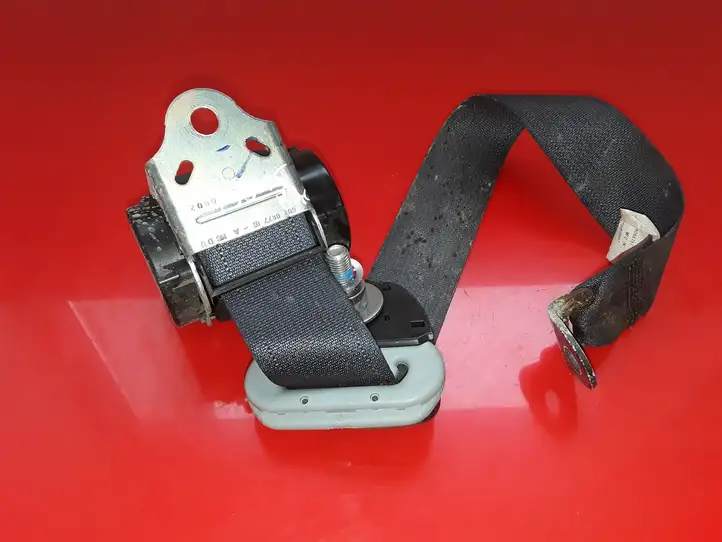 Citroen C-Crosser (2007 - 2013) 607677700B Ремень безопасности 3-го ряда — фото 3