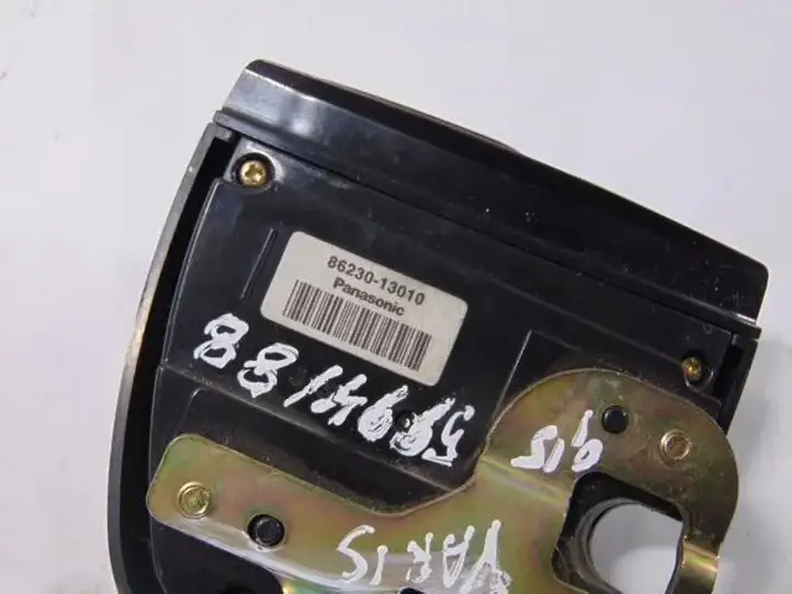 Toyota Yaris Verso (1999 - 2005) 8623013010 Кнопки на рулевом колесе — фото 5