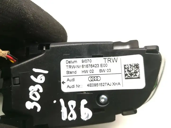 Audi A6 S6 C6 4F (2004 - 2008) 4E0951527AJ Кнопки на рулевом колесе — фото 5