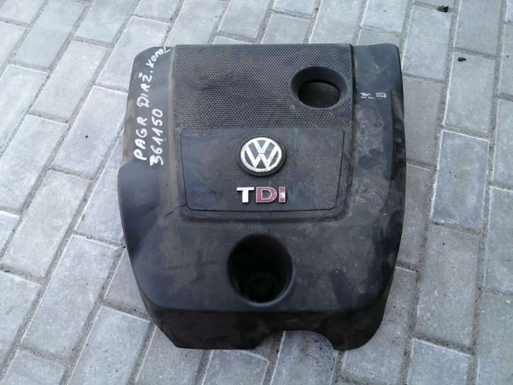 Volkswagen Golf IV Variklio dangtis (apdaila)