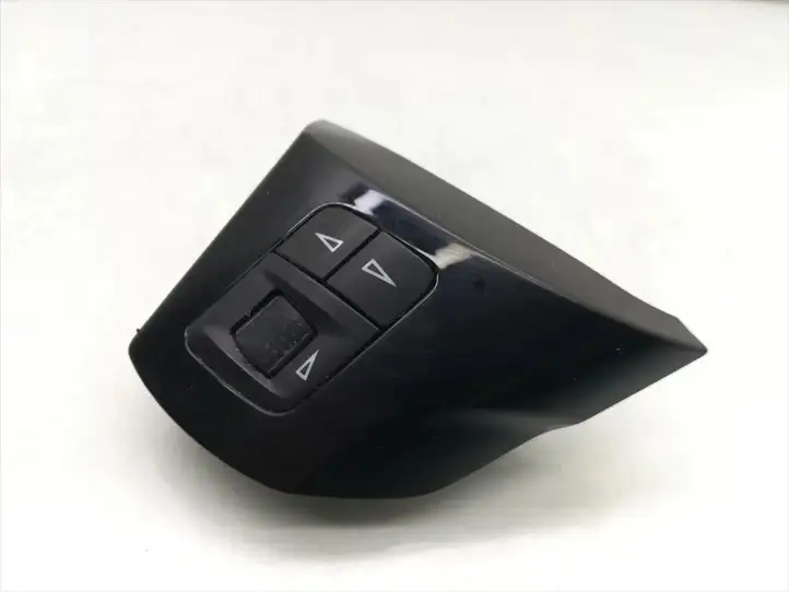 Opel Corsa D (2006 - 2010) 13222331 Кнопки на рулевом колесе — фото 1