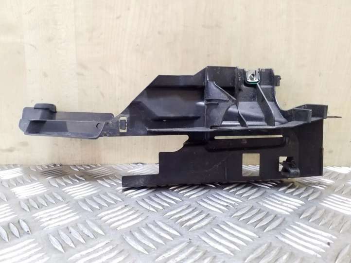 BM51A02477AE Ford Focus Kita variklio skyriaus detalė