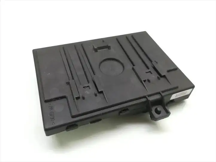 Mazda 2 (2003 - 2007) F005V00713 Модуль комфорта — фото 3