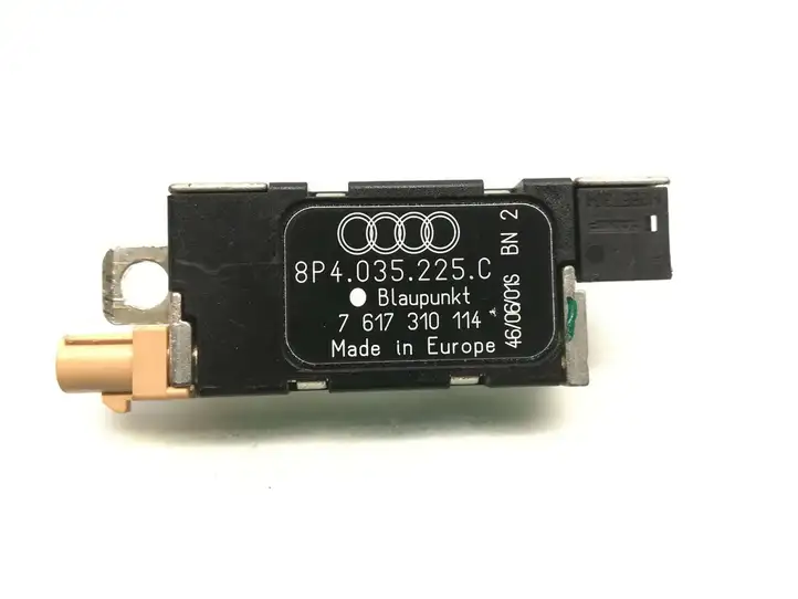 Audi A3/S3 8P (2004 - 2008) 8P4035225C Усилитель антенны — фото 5