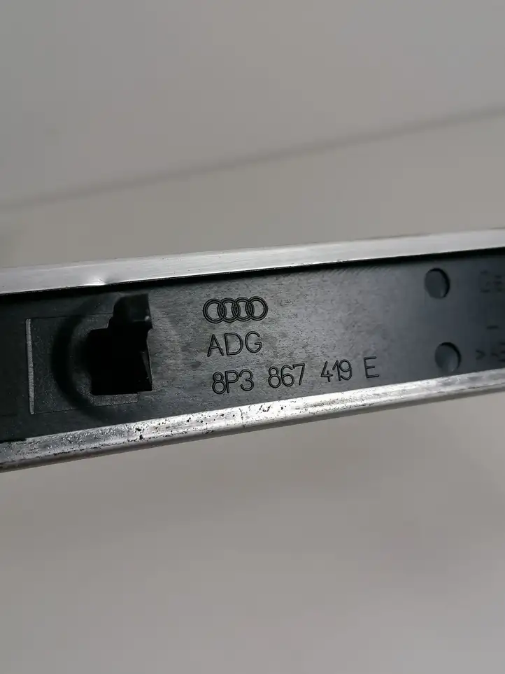 Audi A3/S3 8P (2004 - 2008) 8P3867419E Прочие детали салона — фото 3