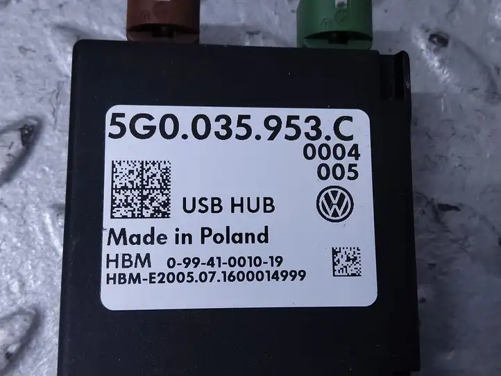 Volkswagen PASSAT B8 USA (2016 - ) 5G0035953C USB модуль — фото 3