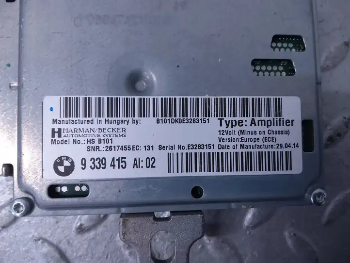 BMW 5 F10 F11 (2009 - 2016) 9339415 Блок Hi-Fi аудиосистемы — фото 2