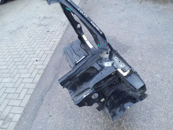 Hummer H3 (2005 - 2010) Передний порог кузова — фото 2