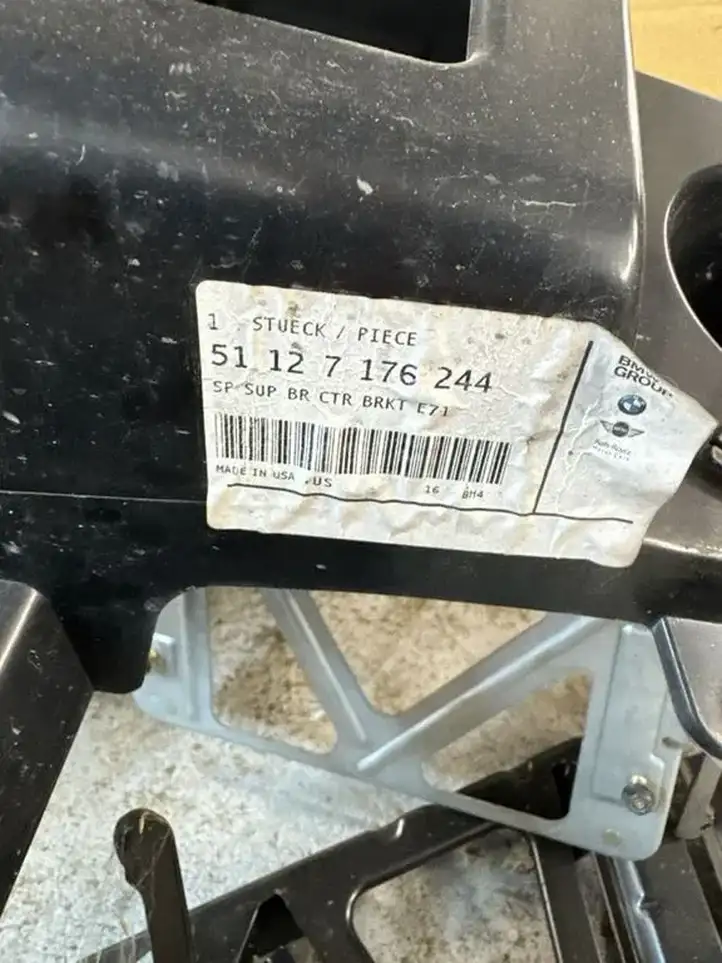 BMW X6 E71 (2008 - 2014) 7176244 Кронштейн заднего бампера — фото 9