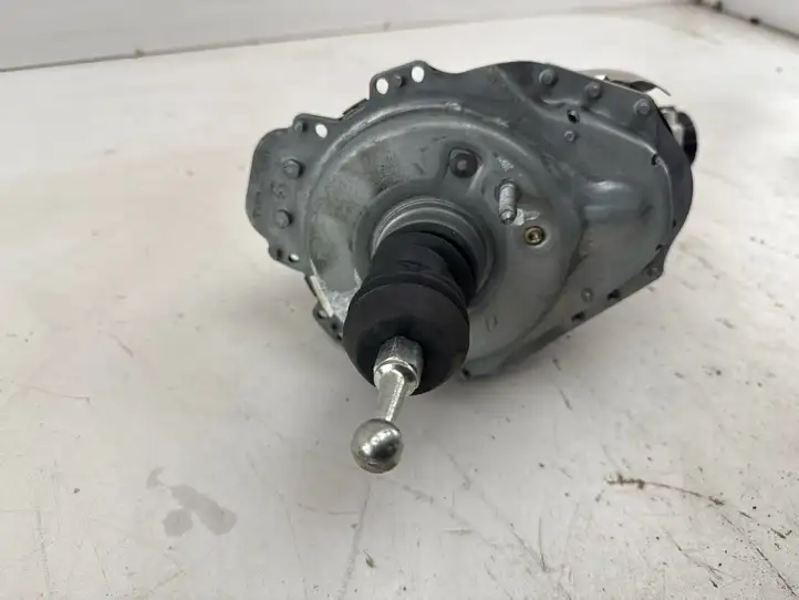 Volkswagen Golf VIII (2019 - ) 5WC614105AL Вакуумный усилитель тормозов — фото 6
