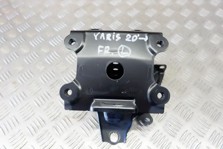 Toyota Yaris XP210 (2020 - ) 57014K0010 Амортизатор переднего бампера — фото 2