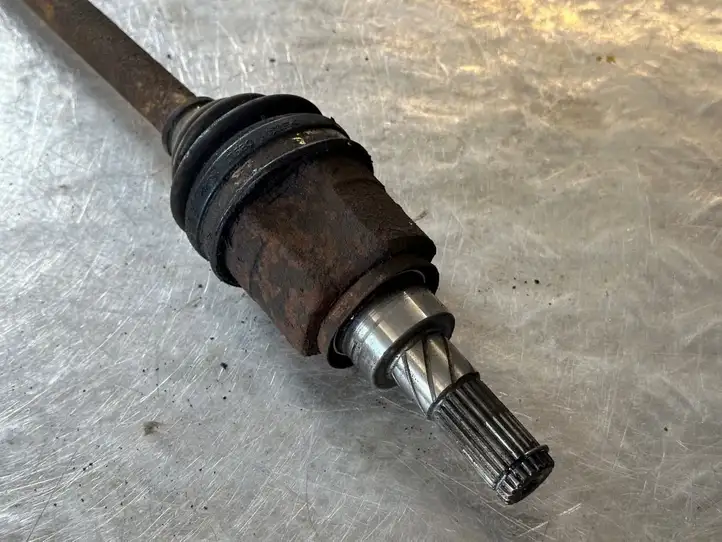 Nissan Qashqai (2010 - 2013)   Задняя полуось