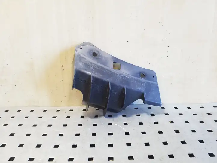 Tesla Model 3 (2017 - 2023)  108417000B Передний держатель бампера