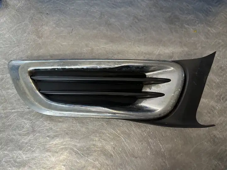 Citroen C3 Picasso (2010 - 2017) 9682332377 Нижняя решетка переднего бампера — фото 1