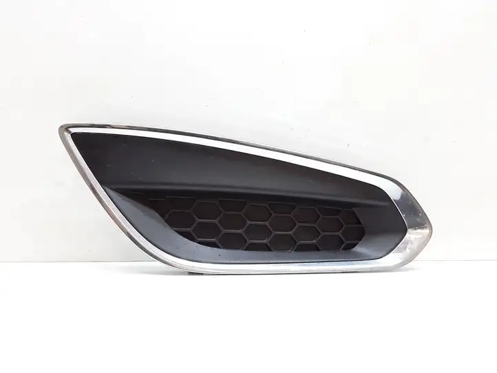 Volvo V60 (2010 - 2013) 31294134 Нижняя решетка переднего бампера — фото 1