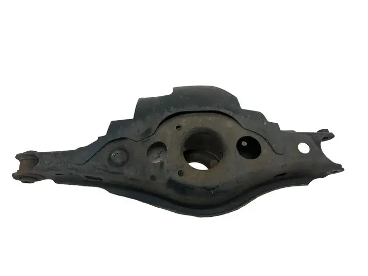 Toyota RAV 4 (XA40)   487384202 Вилы