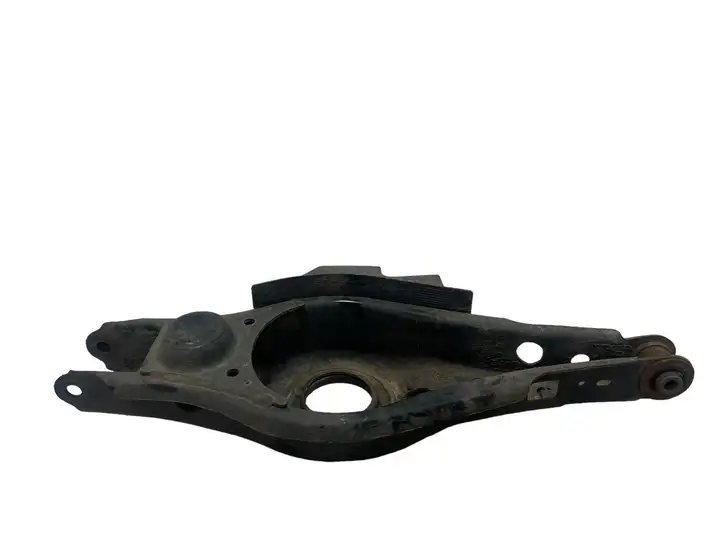 Toyota RAV 4 (XA40)   487384202 Вилы