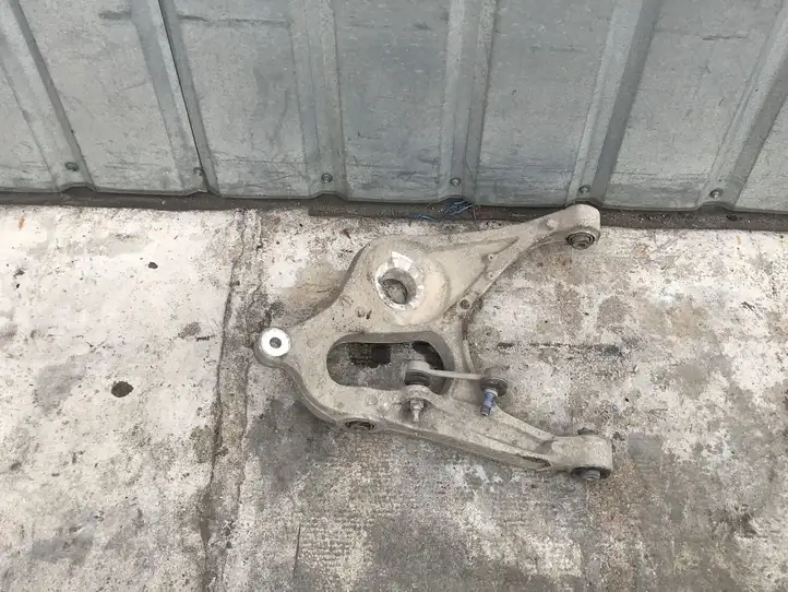 Mercedes-Benz GL X166 (2013 - 2019)  A16605 Вилы