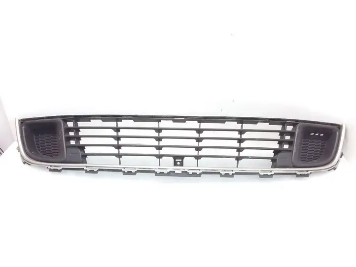 Citroen C5 (2008 - 2017) 9681052677 Нижняя решетка переднего бампера — фото 1